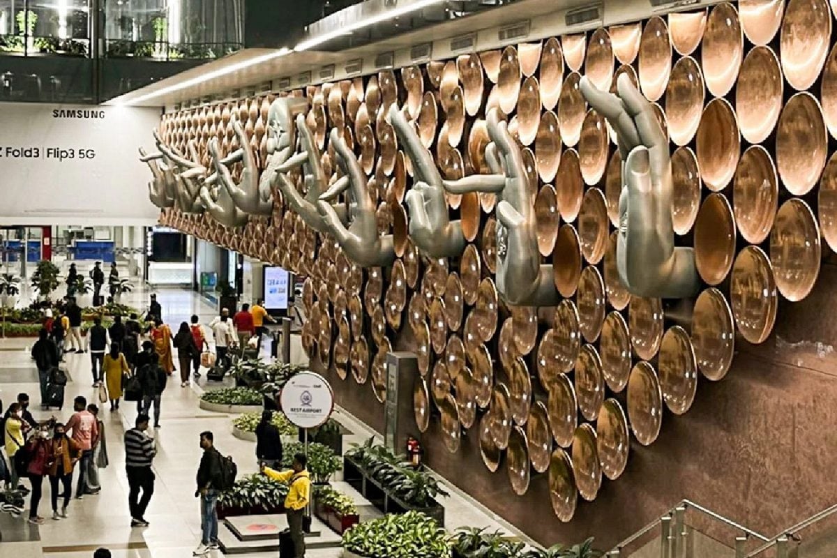 Delhi Airport Bomb Threat: Note On Tissue Paper Sparks Emergency, Later Declared Hoax