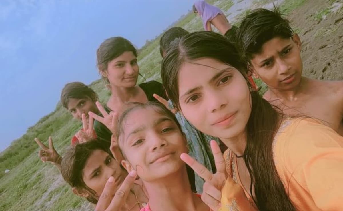 6 Agra Girls Drown In Yamuna, Were Making Reels On Phone