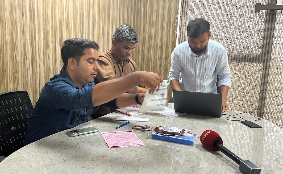NDTV Operation Blood Part 2: The Black Market Outside Madhya Pradesh Hospitals