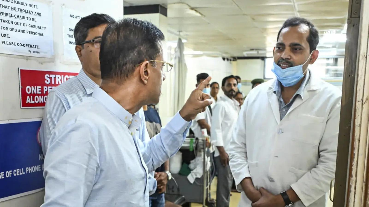Goa CM overturns health min’s order to suspend doctor as video sparks row