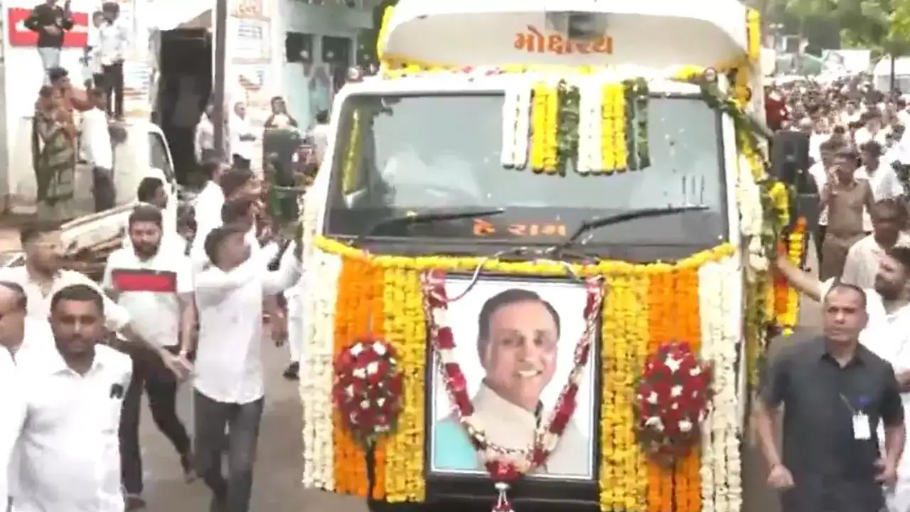 Vijay Rupani’s final journey: Thousands pay tribute to former Gujarat CM