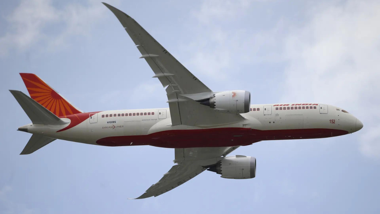Technical snag in engine: Air India San Francisco-Mumbai flight halted in Kolkata