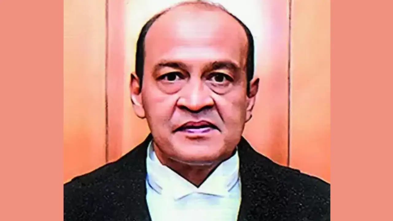Panel probing Varma’s house fire spotted ‘unidentified man’ near burnt cash