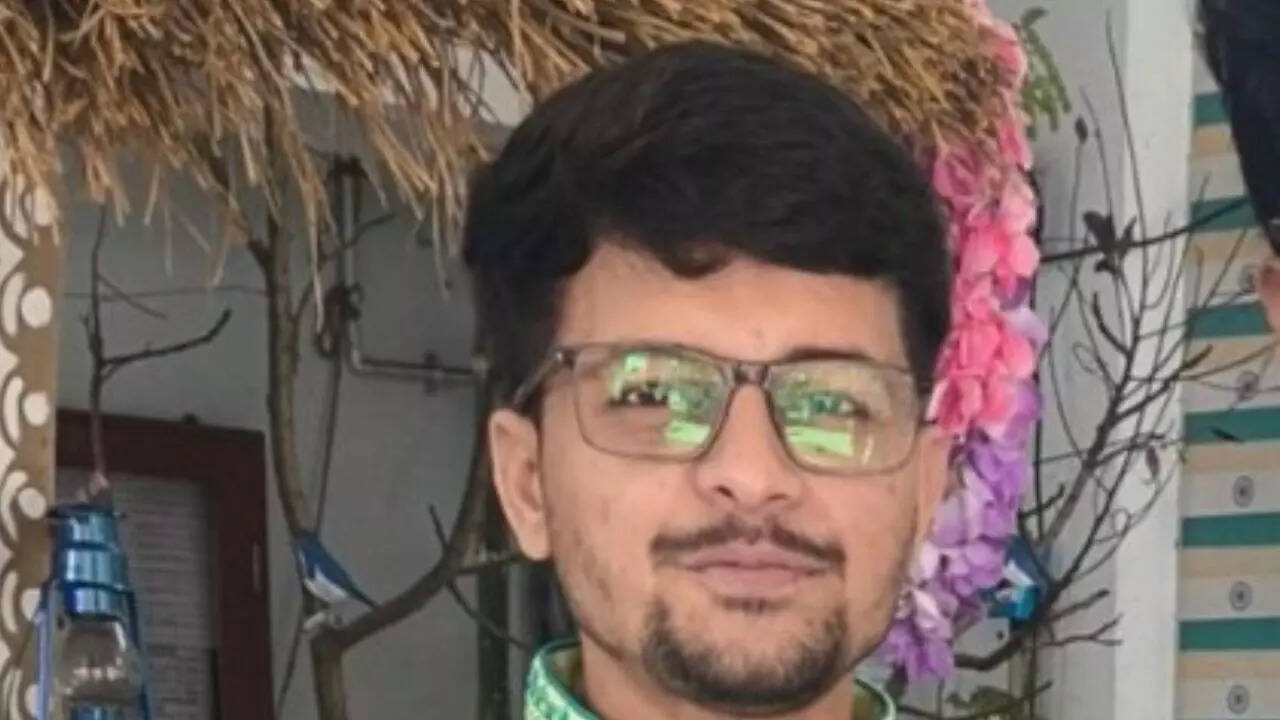 Kolkata rape accused was ousted from college TMC unit in 2021; got seat despite limit