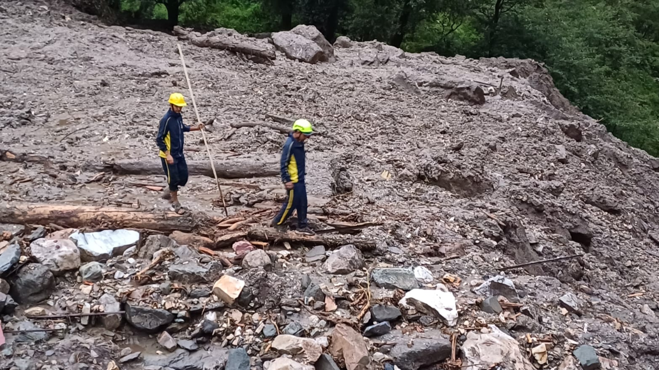 Landslides cut off villages; Char Dham yatra halted: Rain wreaks havoc in U’khand; 10 points
