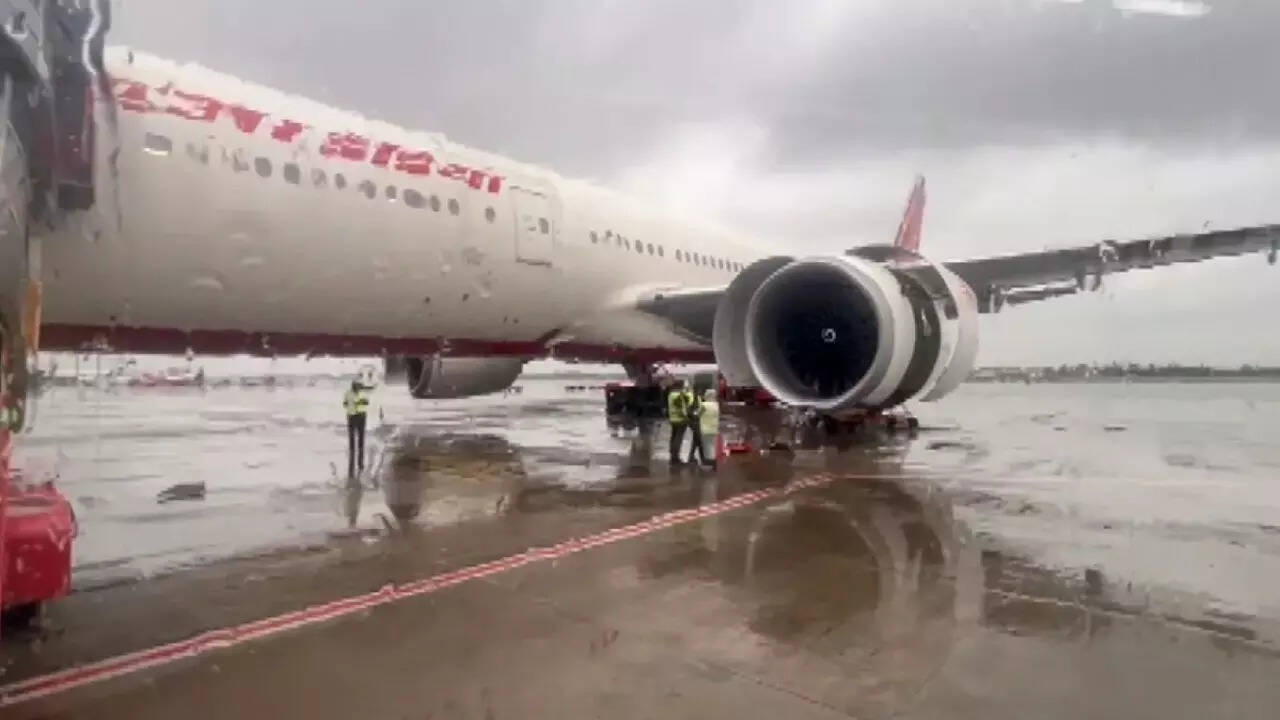AC trouble: Air India Tokyo-Delhi flight safely diverts to Kolkata