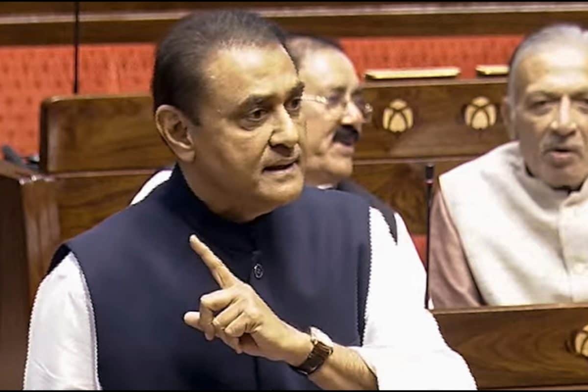 Former Aviation Minister Slams ‘Ignorance’ Of Singapore Airlines In Ahmedabad Plane Crash