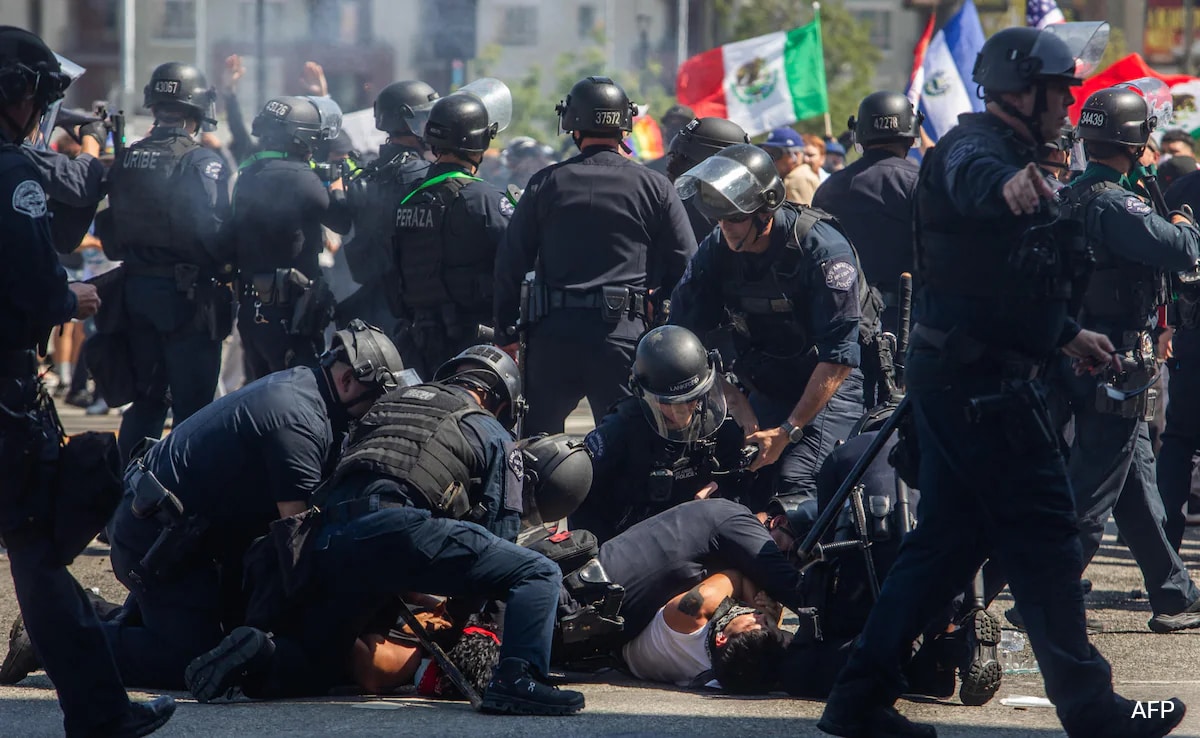 Protests Intensify In Los Angeles After Trump Deploys National Guard Troops