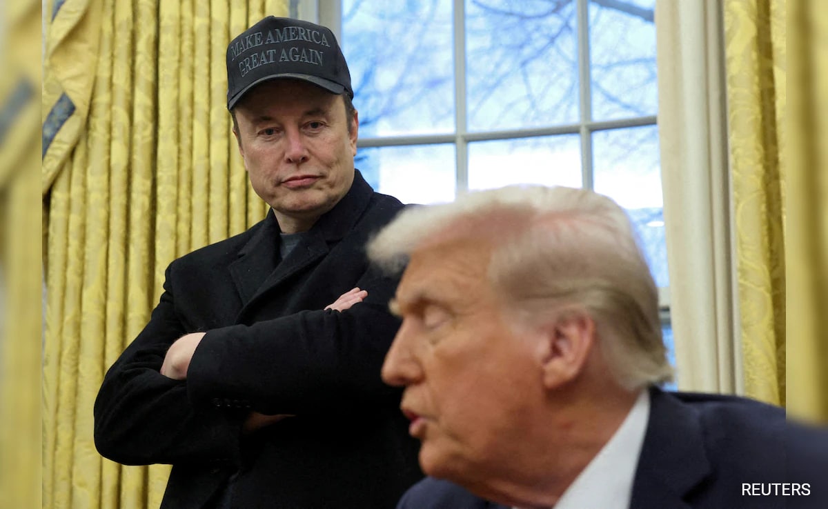 SpaceX Will Decommission Dragon Spacecraft: Musk Amid Feud With Trump
