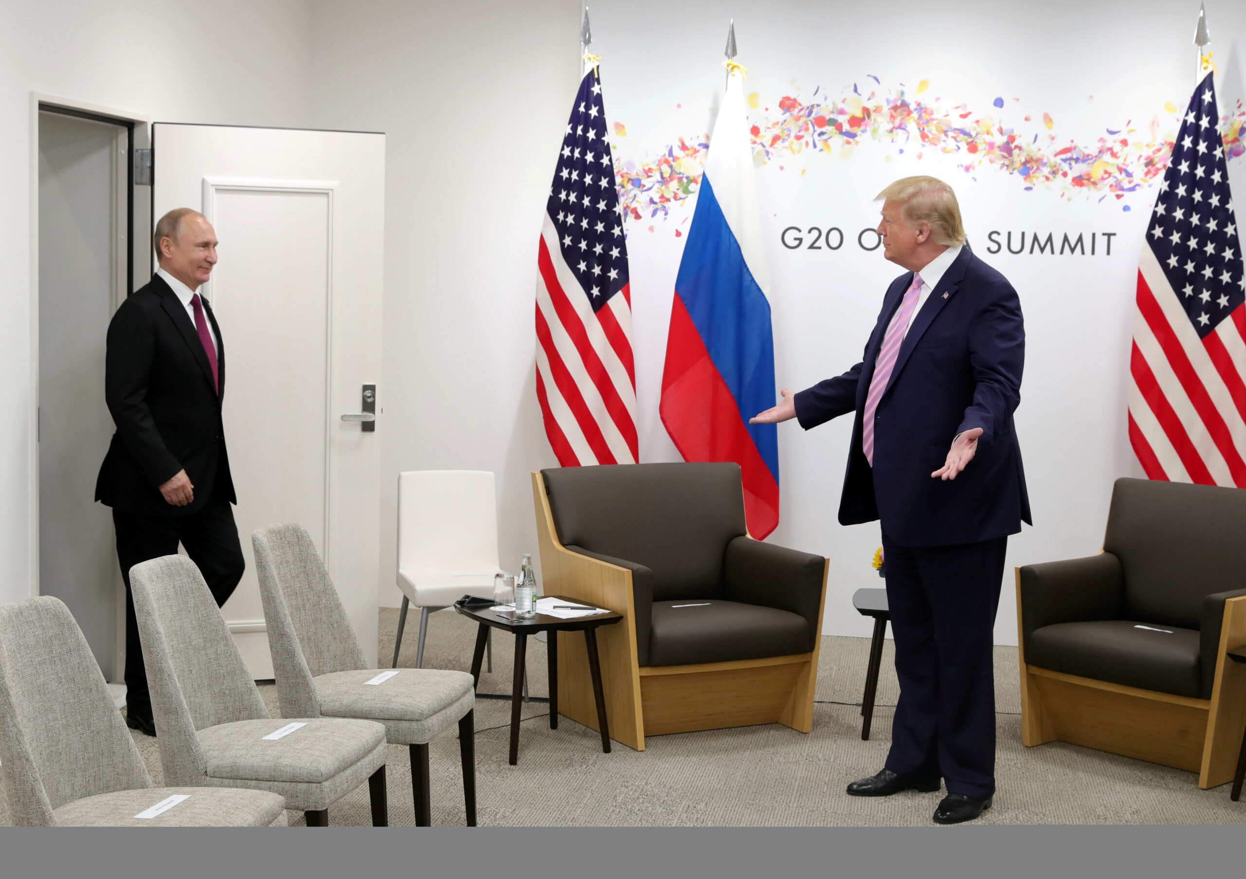 Russia Faces Tariffs In 10 Days If No Progress On Ending Ukraine War, Warns Trump