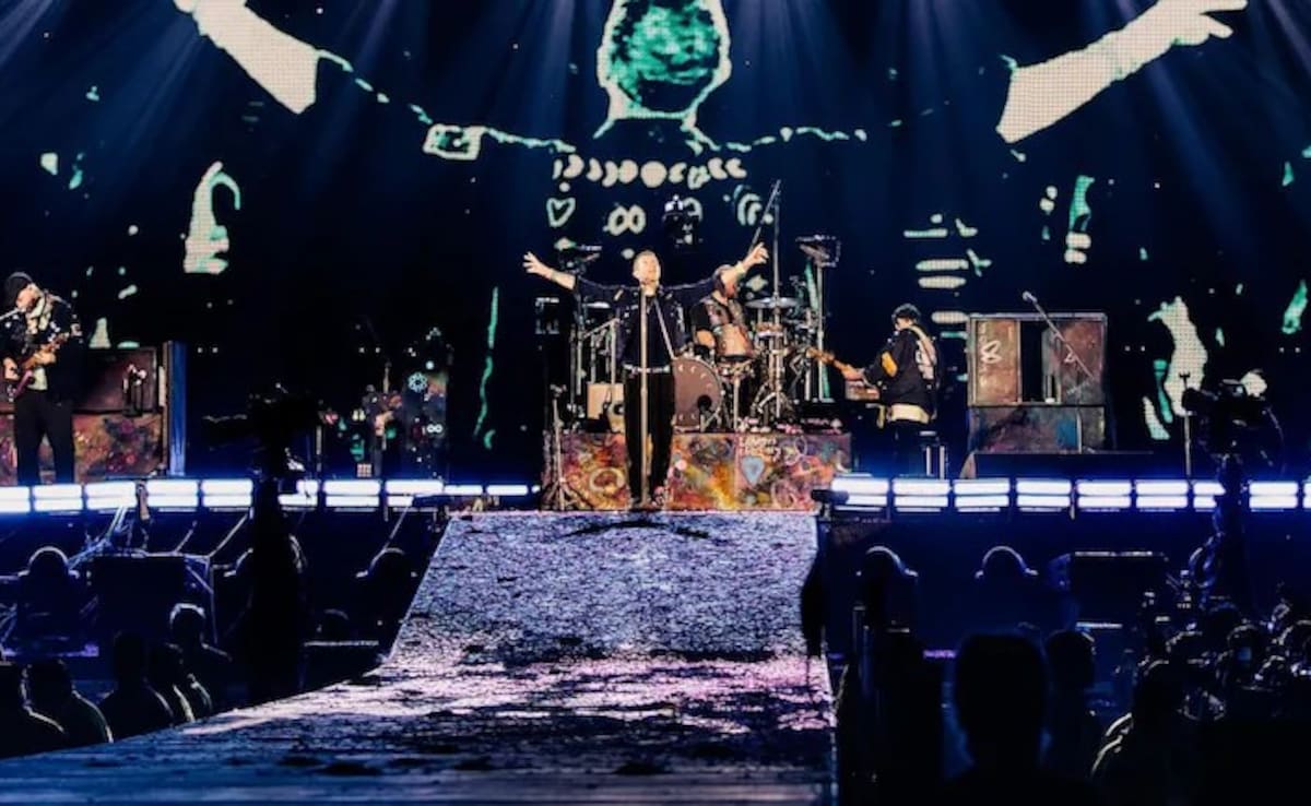 Coldplay’s Jumbotron Captures- What Exactly? The Internet Has Its Theories