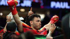 Boxer Julio Cesar Chavez Jr arrested by US immigration
