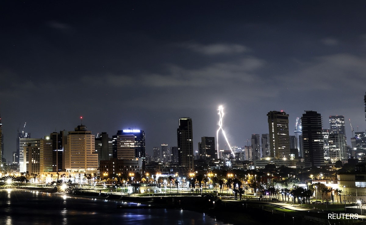 “Will Strike Iran Again If Threatened,” Says Israel Defence Minister