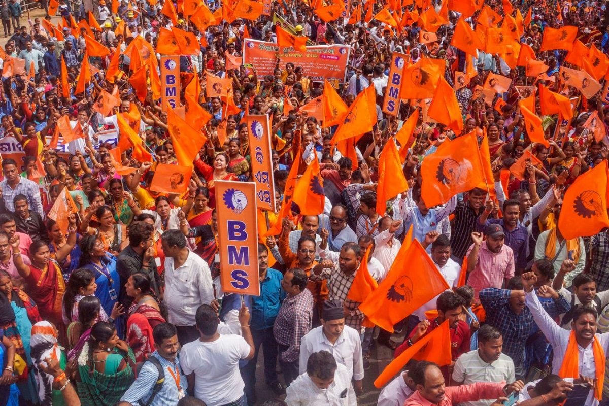 ‘Robots Won’t Pay Taxes…’: RSS-Linked Labour Union Calls For Regulatory Framework In AI Use