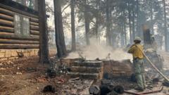 Historic lodge destroyed in Grand Canyon blaze