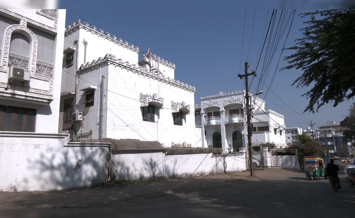 Setback For Saif Ali Khan, Family As Rs 15,000 Crore Property Case Goes To Retrial