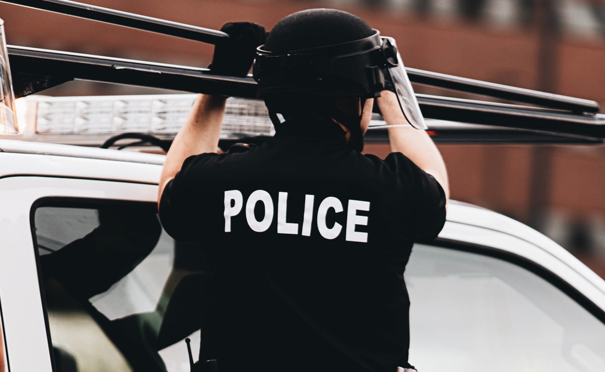 2 People Shot At Manhattan Office Building In New York City