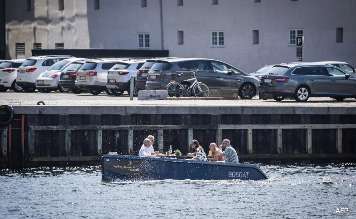 Pick Up Trash, Get Free Stuff: Copenhagen’s ‘CopenPay’ Rewards Tourists