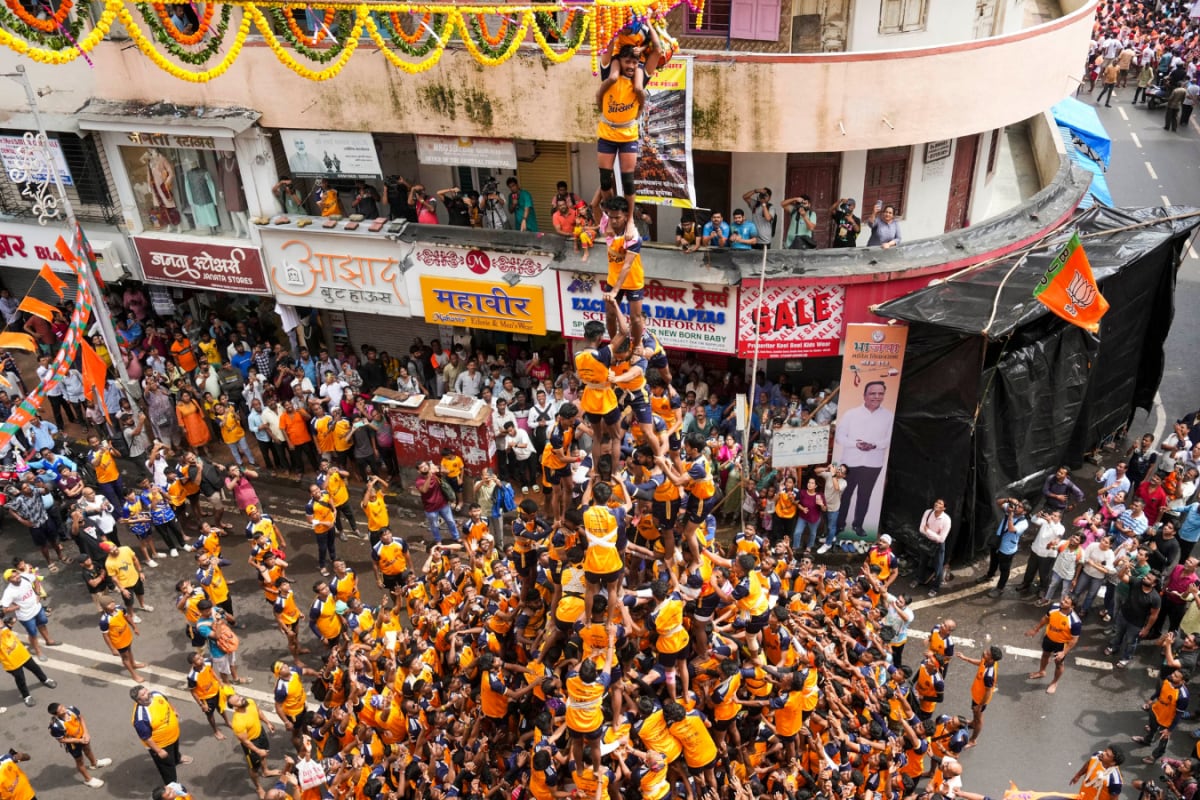 Ahead Of Dahi Handi Festival, Maharashtra Extends Insurance Cover To 1.5 Lakh ‘Govindas’