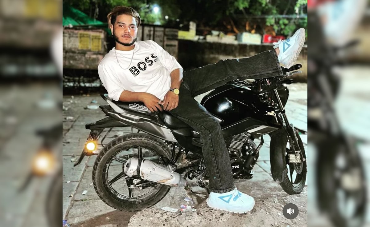 Man Stabs Rival 14 Times In Jaipur, Then Waves Knife On Social Media