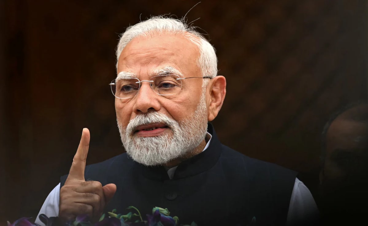 Narendra Modi UK Visit LIVE: PM Modi Leaves For 2-Day UK Visit, Trade Agreement, Khalistanis On Agenda