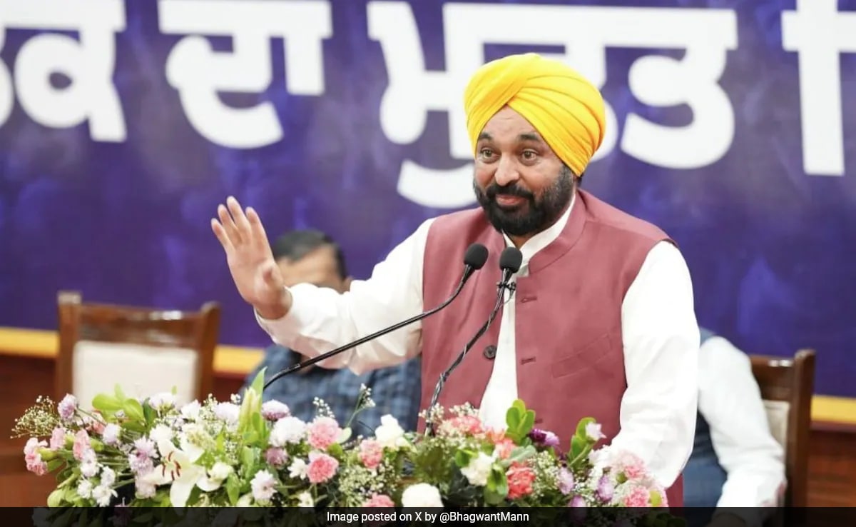 AAP vs Congress After Chief Minister Tables Anti-Sacrilege Bill In Punjab Assembly