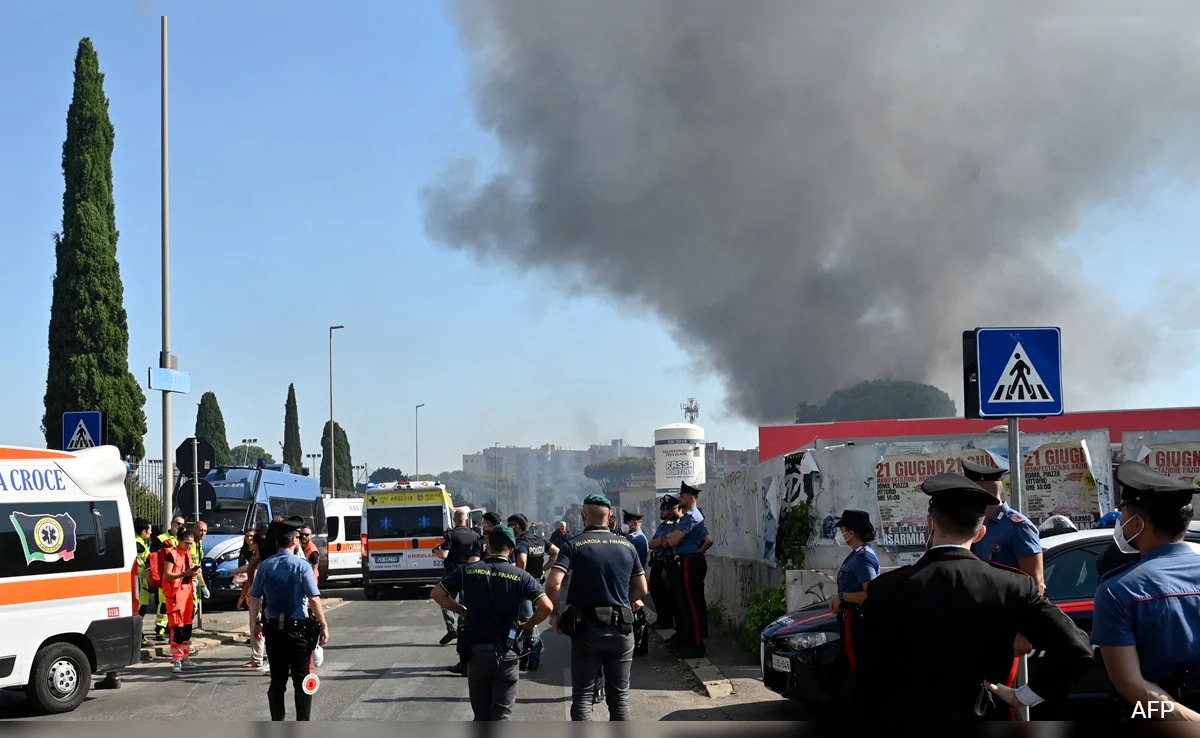 Dozens Hurt In Fuel Station Blast Heard Across Rome