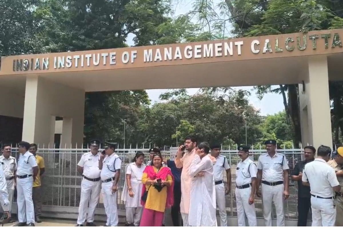 IIM-Calcutta Rape Case: Complainant Unreachable, Accused Granted Bail On Rs 50,000 Bond