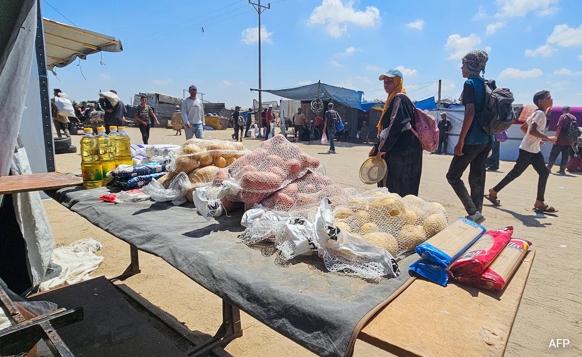 Israel To Allow Foreign Countries To Parachute Aid Into Gaza