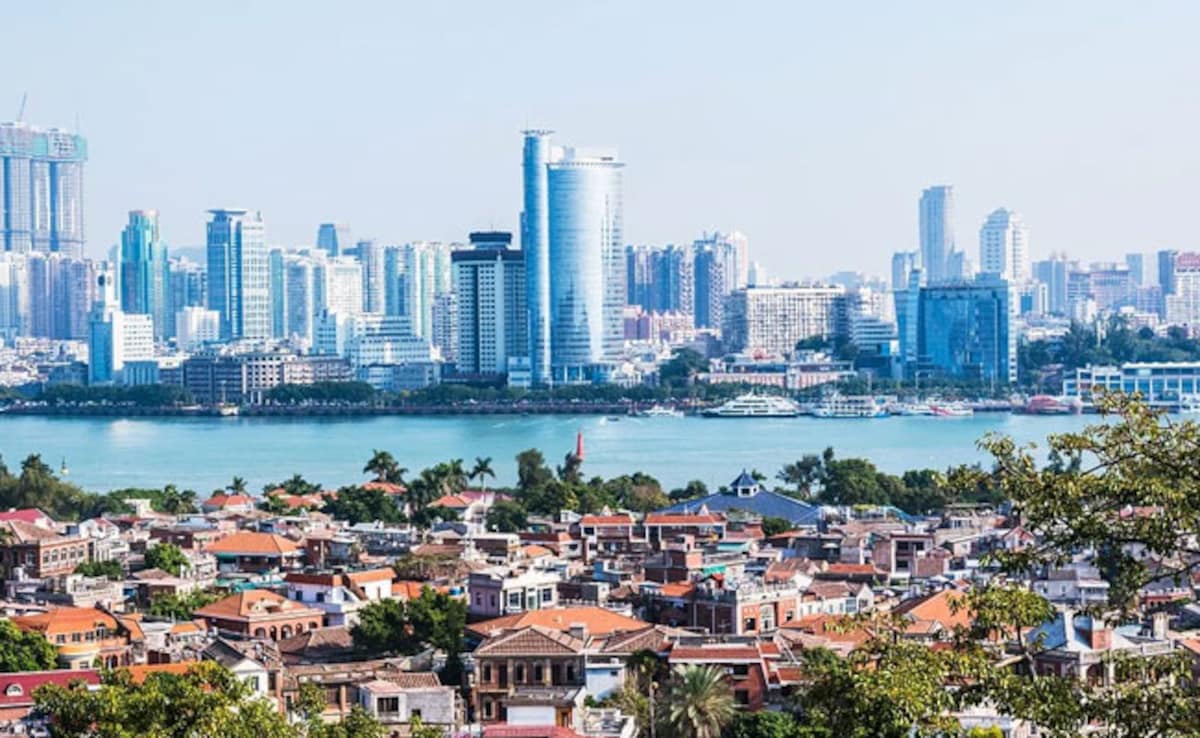 China Heiress In  Billion Inheritance Feud With Siblings