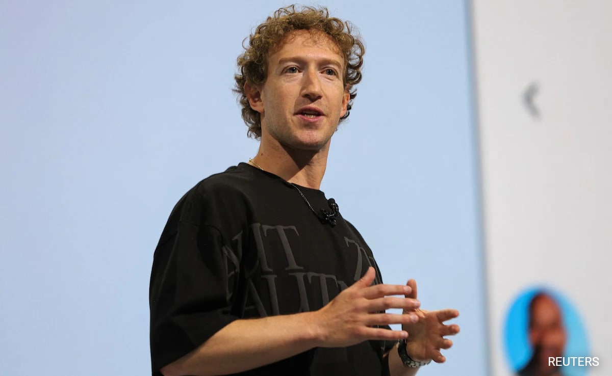 Meta Superintelligence Labs: Zuckerberg Announces New Group For AI Projects