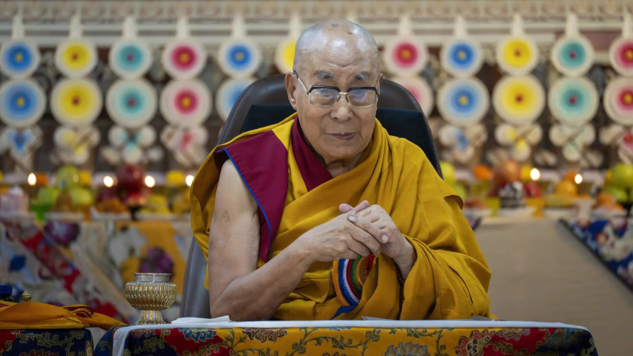 In zest or jest? Will live for 130 years, perhaps more, Dalai Lama tells followers
