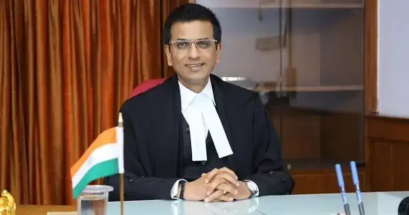 SC seeks removal of ex-CJI Chandrachud from official residence ‘without further delay’