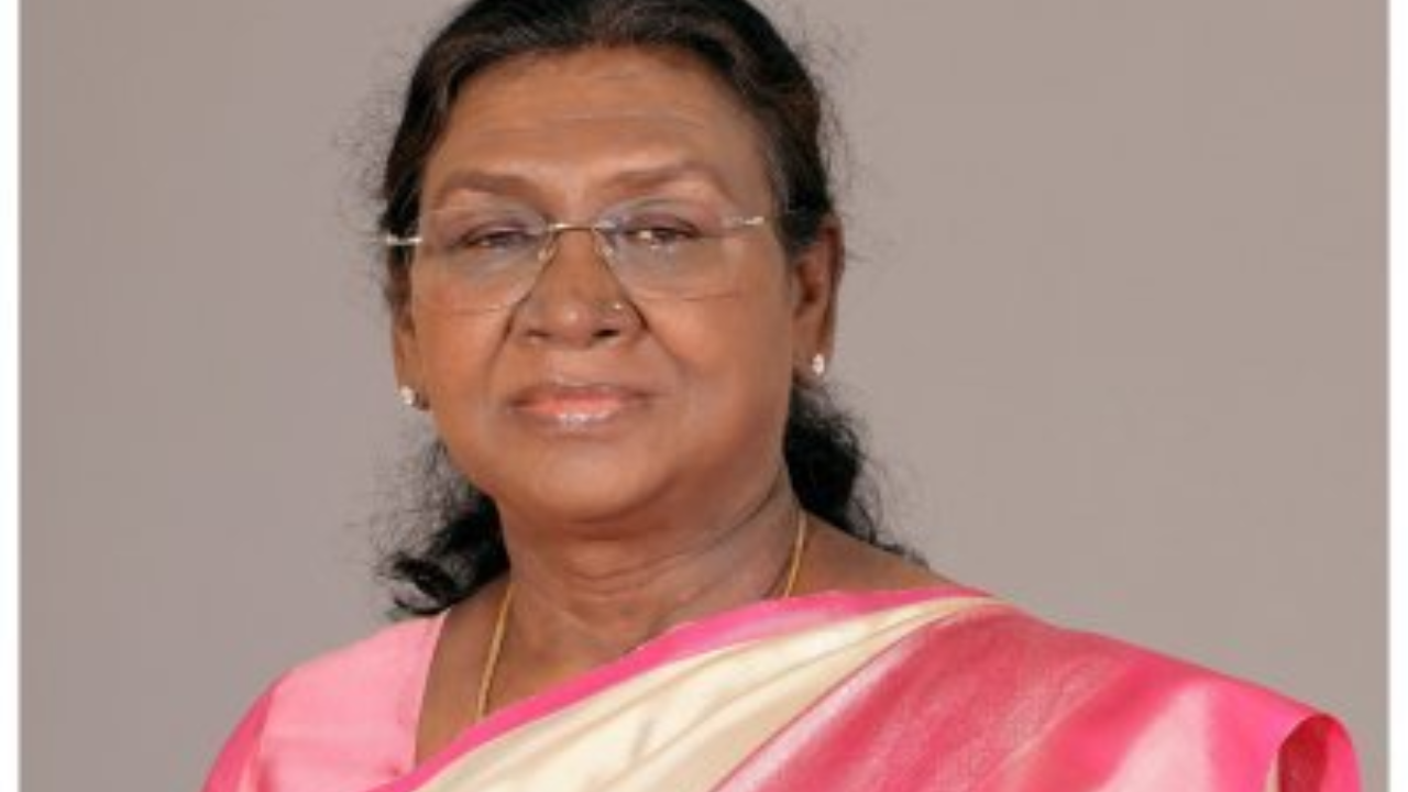 Odisha ‘harassment’ case: President Murmu meets student who set herself ablaze
