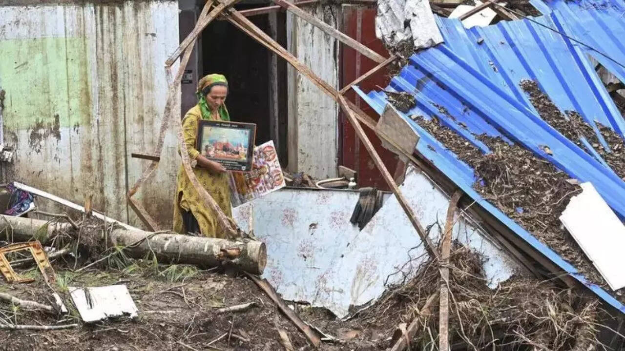 29 missing in Mandi & Kullu presumed dead; search called off