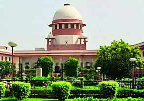 Can’t keep occupying govt bungalow indefinitely: SC