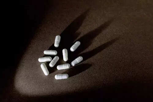 Cops bust int’l cartel run on delivery app model; gang used women as carriers