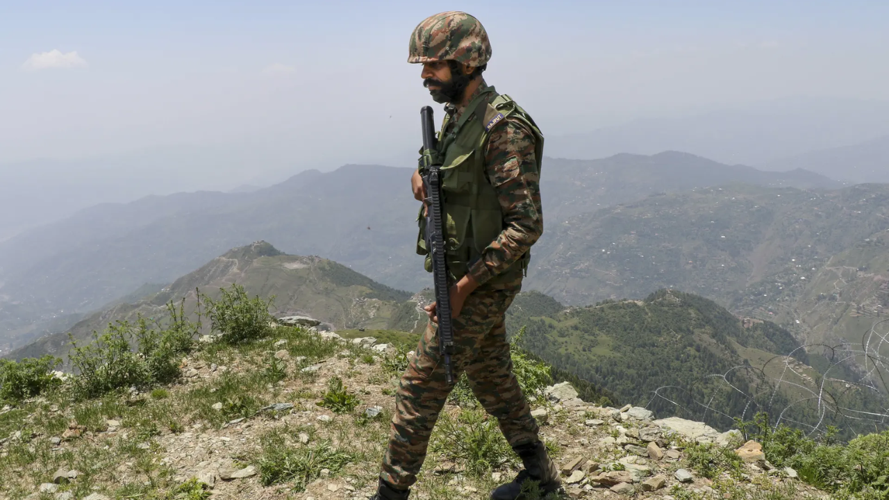 Army to add more muscle on Pakistan, China fronts