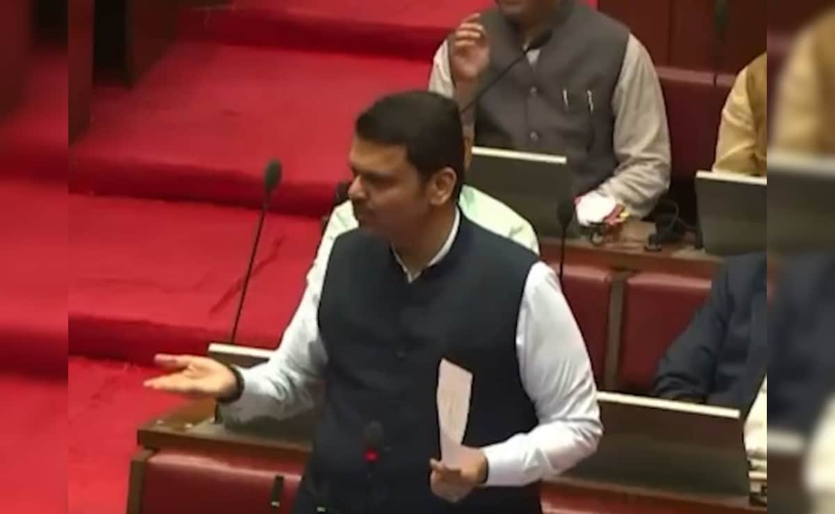 “If You Want To Come Over…”: Devendra Fadnavis’ ‘Invite’ To Uddhav Thackeray