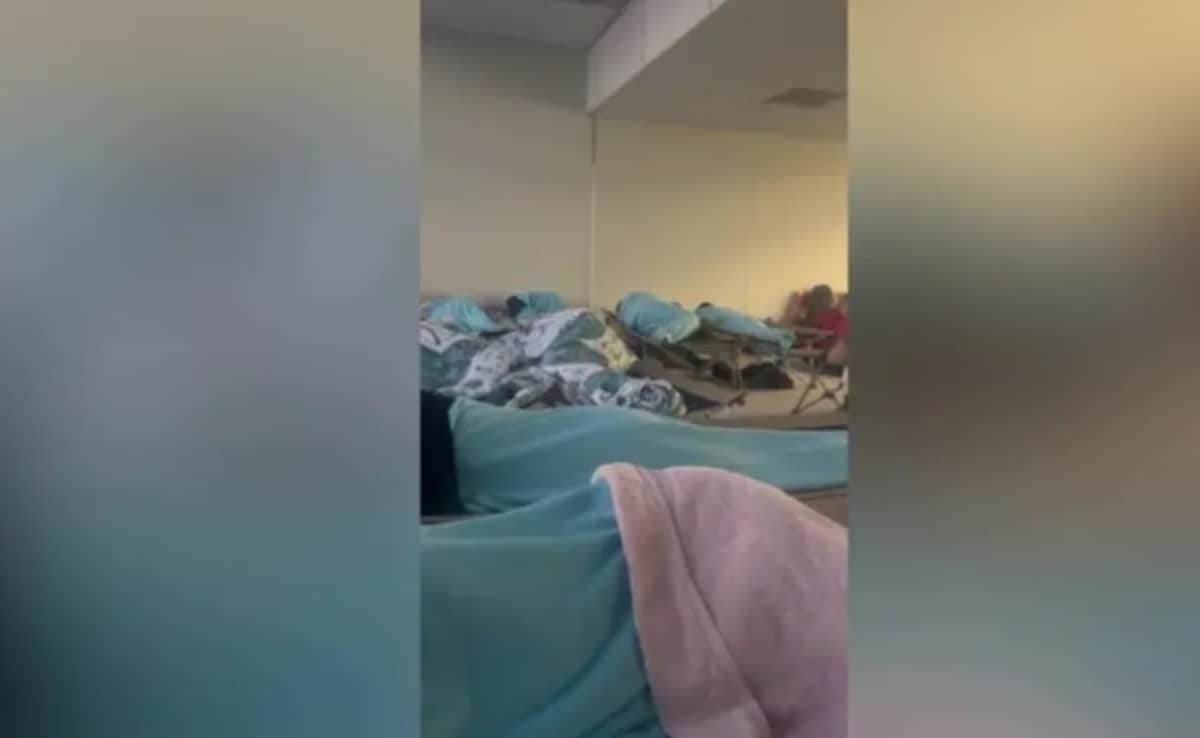 “Everyone Was Fed Up”: Passengers Stuck For 17 Hours As Couple Smokes On Flight