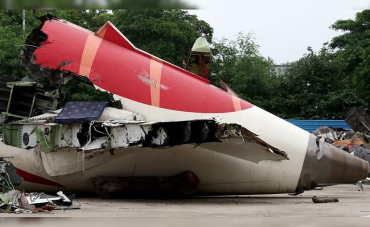 Pilots’ Body Sends Notice To Reuters, WSJ Over Air India Crash Reports