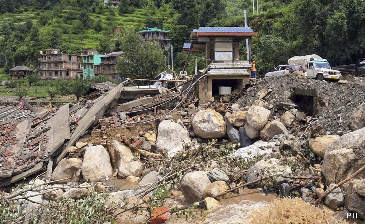 Himachal Man Saves 4 Lives During Disaster, Daughter Shows Courage Too