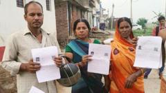 New voters list in Indian state includes wrong photos and dead people