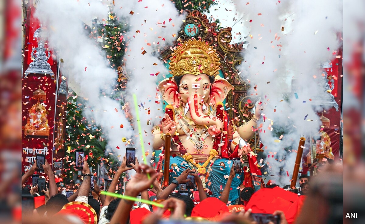 Tamil Nadu Calls For Eco-Friendly Ganesha Idols To Avoid Water Pollution
