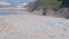 Evacuations in Alaska after glacial melt raises fears of record flooding