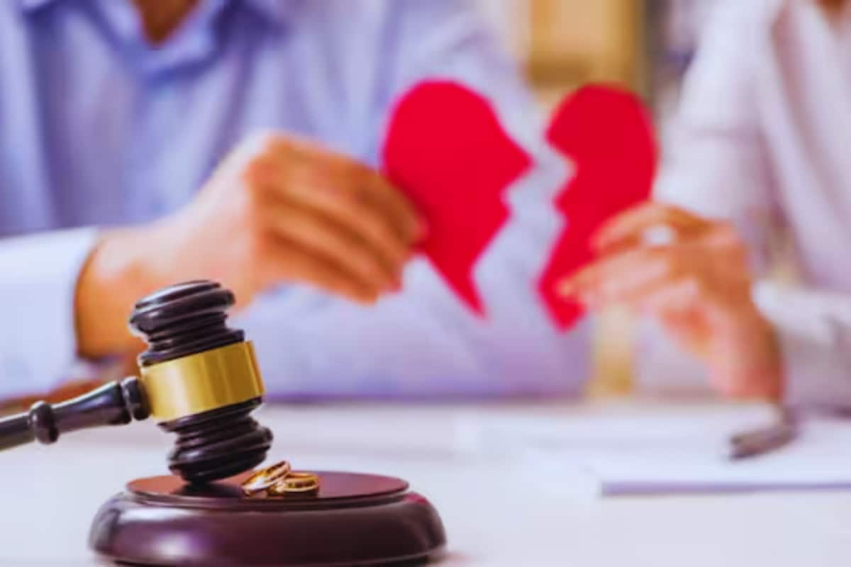 Telangana HC Rejects Woman’s Divorce, Rs 90 Lakh Alimony Plea; Says No Proof Of Husband’s Impotency