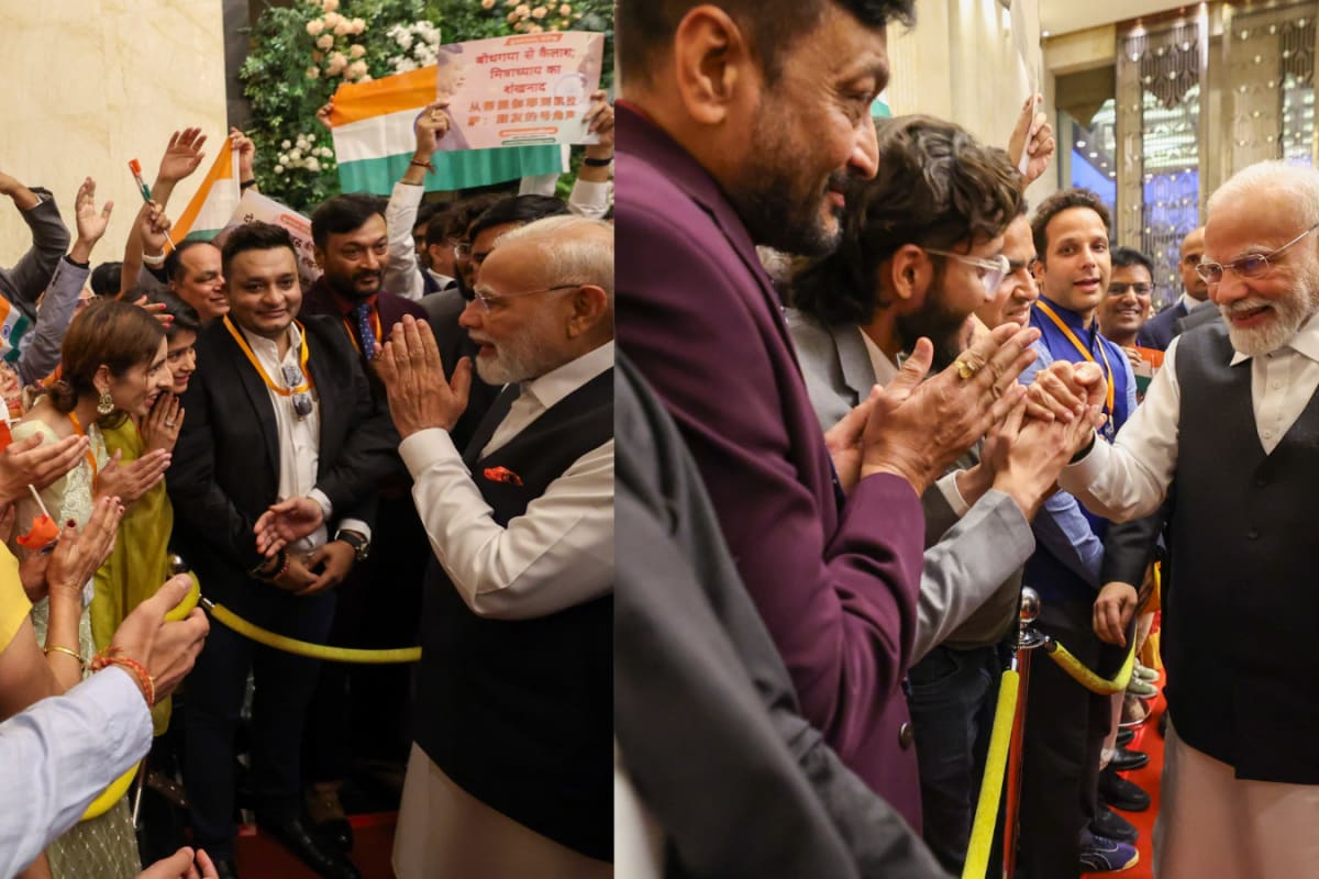 PM Modi Welcomed By Indian Diaspora As He Arrives In Tianjin For SCO Meet