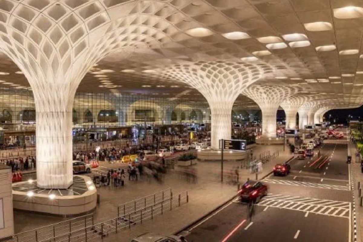 Foul Smell At Mumbai Airport Leads To Rs 8 Crore Drug Bust, 4 Arrested