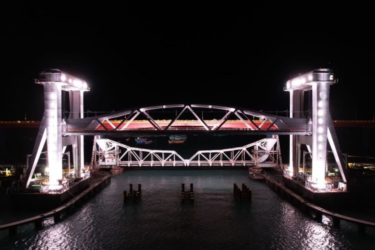 Train Services Suspended From Rameswaram After New Pamban Bridge Faces Technical Glitch