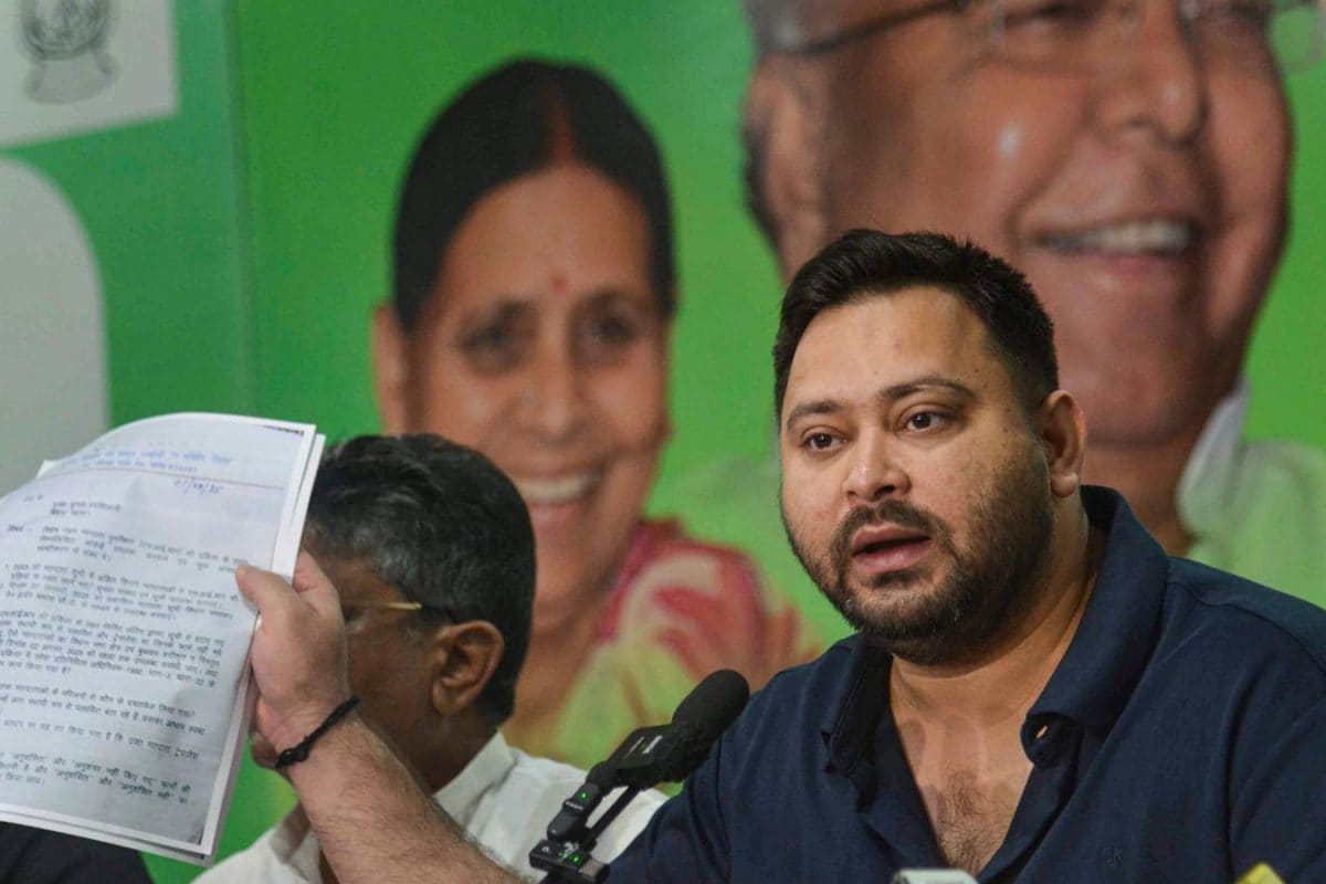 News18 Evening Digest: Inquiry On To See If Tejashwi Obtained EPIC Via Non-Official Channels, & Other Stories